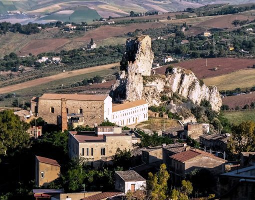 “BISOGNA POTENZIARE, RENDERE EFFICIENTI LE SOPRINTENDENZE, I MUSEI, I PARCHI ARCHEOLOGICI…” parchi
