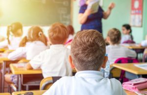 SCUOLA IN SICILIA, DOMANI SI TORNA IN PRESENZA Tutti i sindaci