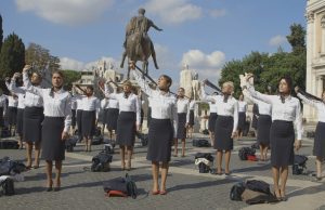 A ROMA DECOLLA IL DOCUFILM “NOI SIAMO ALITALIA – STORIA DI UN PAESE CHE NON SA PIÙ VOLARE” docufilm