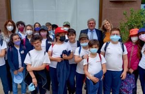 CALTANISSETTA, GLI ALUNNI DEL COMPRENSIVO “KING” IN VISITA ALL’AGENZIA DELLA BANCA SICANA Banca Sicana