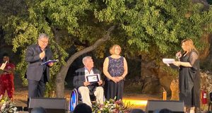 SANTA CATERINA VILLARMOSA, ROSA DI MARTINO VINCE UN PREMIO AD AGRIGENTO rosa di martino