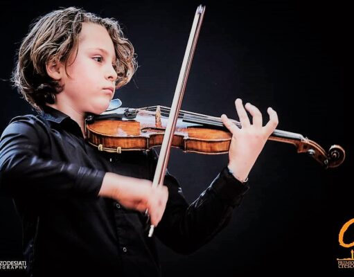 SERRADIFALCO, SI ESIBIRÀ SU CANALE 5 IL VIOLINISTA RICCARDO PALMERI Si esibirà su Canale 5