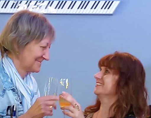 ECCO “COME LE BRICOLE – PROVE DI SOPRAVVIVENZA PER SORELLANZA” DI LORENZA AUGUADRA E SERENA VESTENE bricole