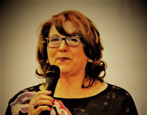 SANTA CATERINA VILLARMOSA, ROSA DI MARTINO PRESENTA “SILLABE SENZA PAROLE” “Sillabe senza parole”