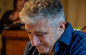 NAPOLI, SUSPENCE E TENSIONE NELL’OPERA DI ARMANDO GUARINO “LA SOLITUDINE DEI CORPI” "La solitudine dei corpi”