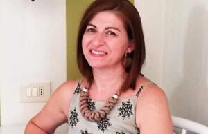 NISCEMI, “AMORE AMARO” È IL NUOVO ROMANZO DI CINZIA NAZZARENO “Amore amaro”