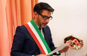 COLPI DI ARMA DA FUOCO ALL’AUTO DEL SINDACO DI SOMMATINO SALVATORE LETIZIA letizia
