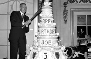 ISOLA DELLE FEMMINE HA RICORDATO IL GRANDE JOE DI MAGGIO Joe Di Maggio
