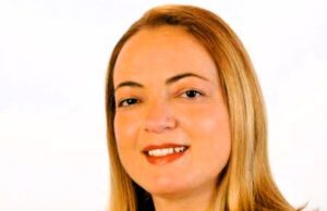 TERESA CAPEZZUTO: “SE AVETE UNA STORIA DA RACCONTARE, SCRIVETELA” storia