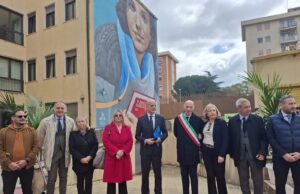 ALLA PROCURA PER I MINORENNI DI CALTANISSETTA INAUGURATO IL MURALE DEDICATO A RITA ATRIA Rita Atria