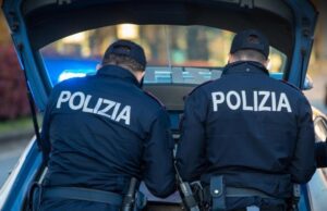 DONNA IN DIFFICOLTÀ AIUTATA A CALTANISSETTA DALLA POLIZIA DI STATO donna