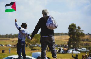 A SERRADIFALCO MANIFESTAZONE PER GAZA manifestazione