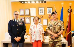 CALTANISSETTA, VISITA ISTITUZIONALE DEL COLONNELLO DELL’ESERCITO PACE IN QUESTURA Colonnello