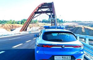 UNA 2OENNE HA ATTACCO DI PANICO, INTERVIENE LA SEZIONE VOLANTE ALLA GALLERIA CALTANISSETTA volante