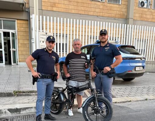 BICI RUBATA A GELA VIENE RITROVATA IN UN’OFFICINA: INDAGA LA POLIZIA PER FURTO Polizia