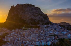 CREATIVITÀ, PARTECIPAZIONE E INNOVAZIONE SOCIALE: SUTERA DIVENTA LABORATORIO Sutera