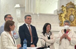 AURORA MOCCIARO E VINCENZO BONGIORNO DI GANGI PREMIATI A NICOSIA Aurora Mocciaro