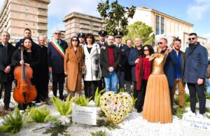 A CALTANISSETTA STELE ALLA MEMORIA DELLA POLIZIOTTA FEDERICA MARCHICA Federica Marchica