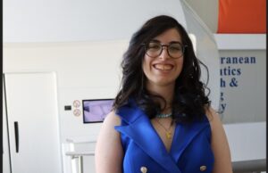 STEFANIA FERRO PRESENTERÀ A CALTANISSETTA “FILI INVISIBILI DEL DESTINO” Stefania Ferro