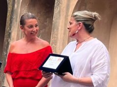 PALERMO, A PATRIZIA CAZZOLA (ARTISTA DI ROMA) LA “MENZIONE RAFFAELLO” Patrizia Cazzola