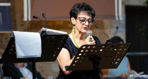 DELIA, I COMPLIMENTI DEL SINDACO ALLA POETESSA LINA RICCOBENE PER I PREMI RICEVUTI Riccobene