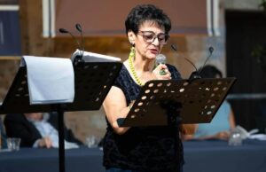 DELIA, I COMPLIMENTI DEL SINDACO ALLA POETESSA LINA RICCOBENE PER I PREMI RICEVUTI Riccobene