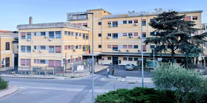 COPERTINA (23-10-2026) Ospedale San Cataldo Comparato