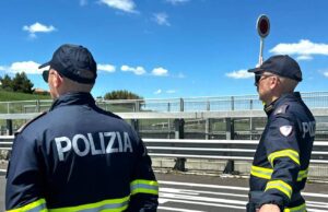POLIZIA STRADALE DI CALTANISSETTA SANZIONA CONDUCENTE stradale