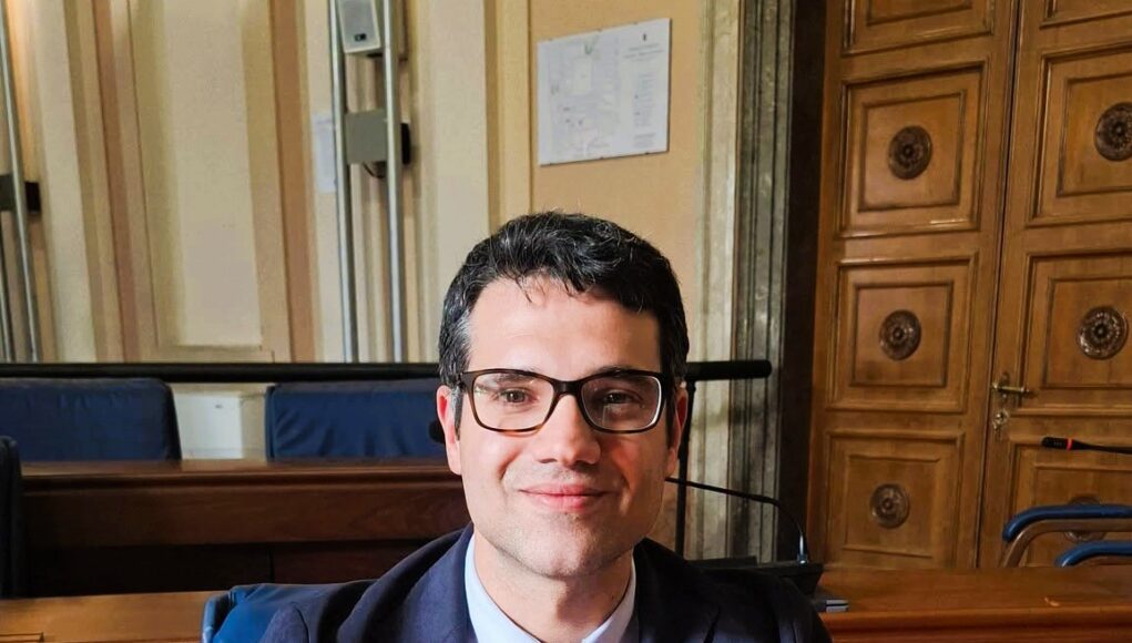 CALTANISSETTA, REFEZIONE SCOLASTICA: INTERROGAZIONE DEI CONSIGLIERI COMUNALI D’OPPOSIZIONE refezione scolastica