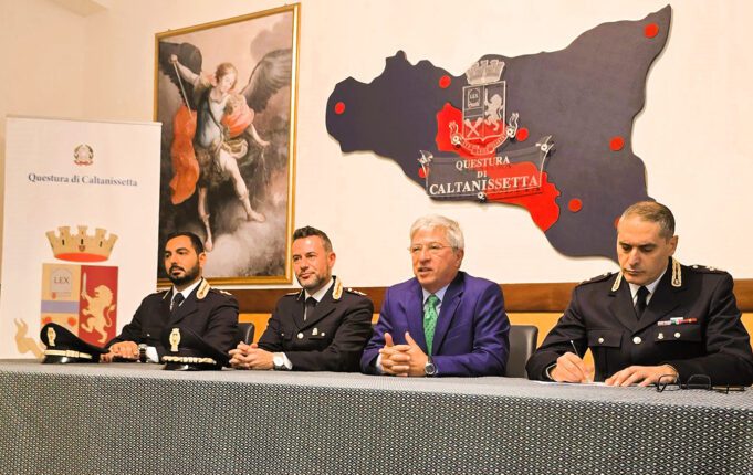 COPERTINA (5-10-2026) Alletto